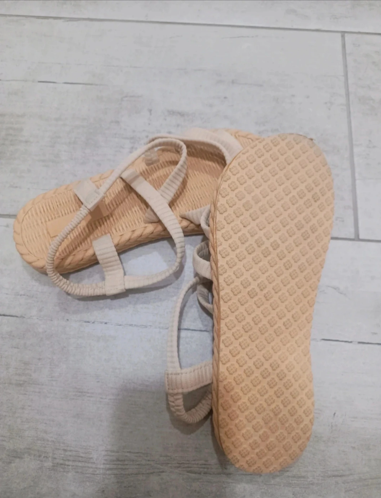 Sandalias planas beige – photo 5